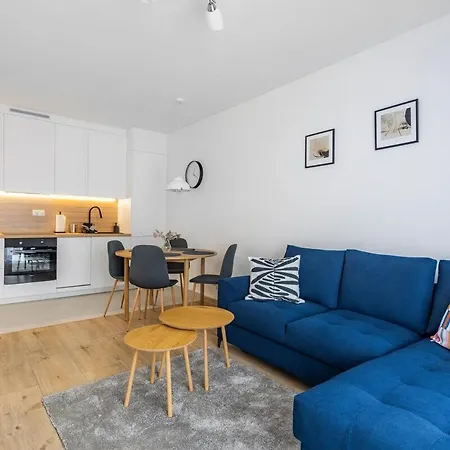 Czluchowska Apartment, Darmowy Parking Апартаменты Варшава