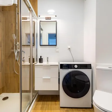 Czluchowska Apartment, Bemowo, Free Parking Varsó