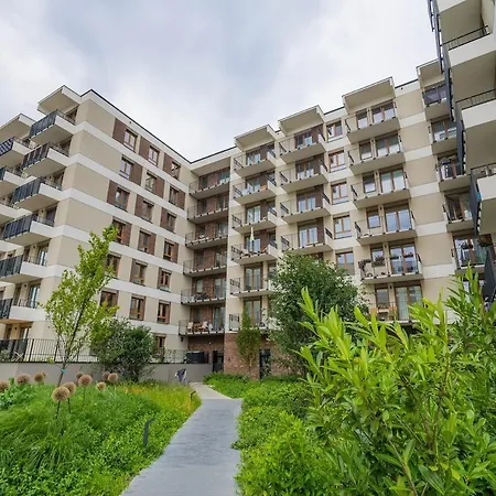 Czluchowska Apartment, Bemowo, Free Parking Varšava